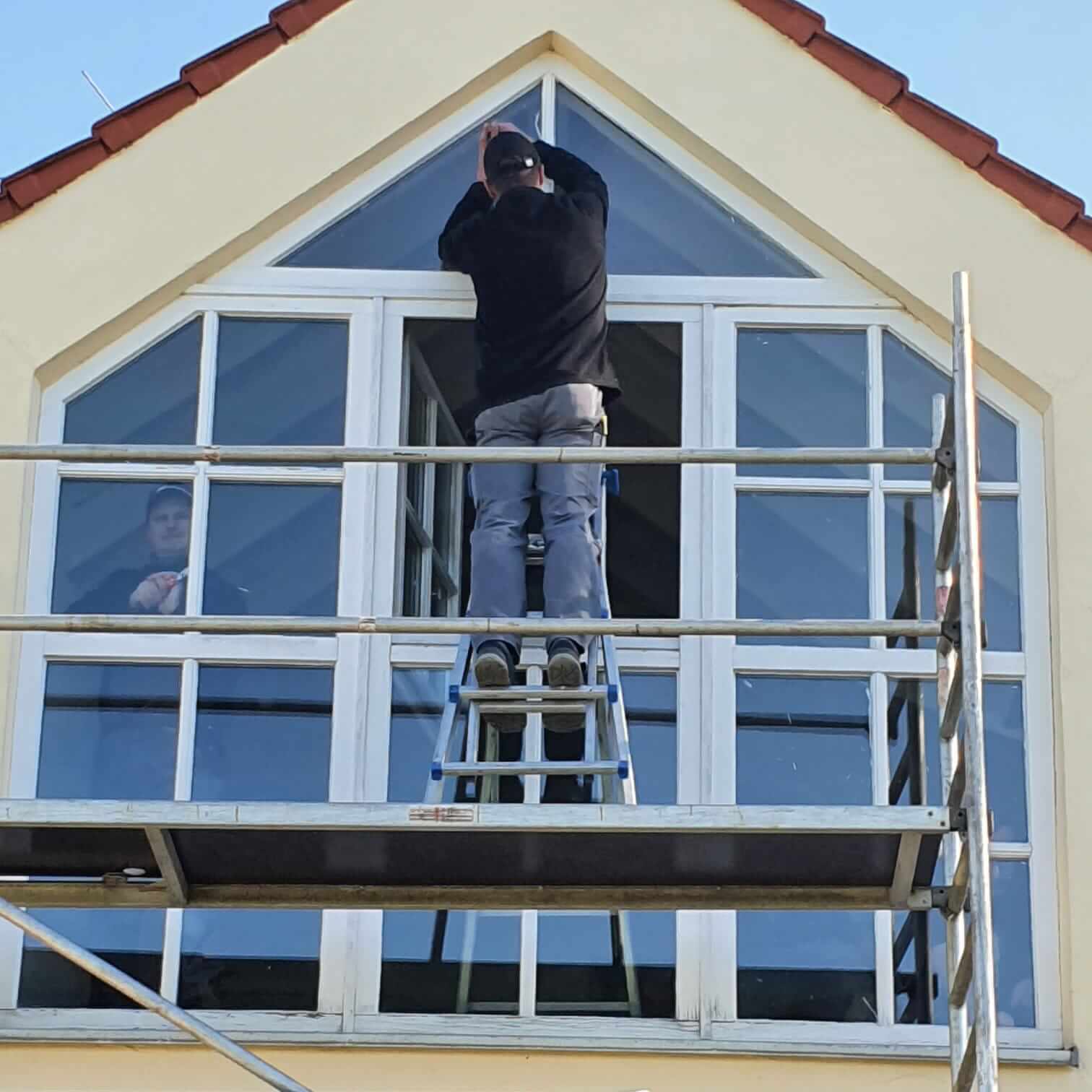 Fenster nach Maß und Frabwunsch des Kunden