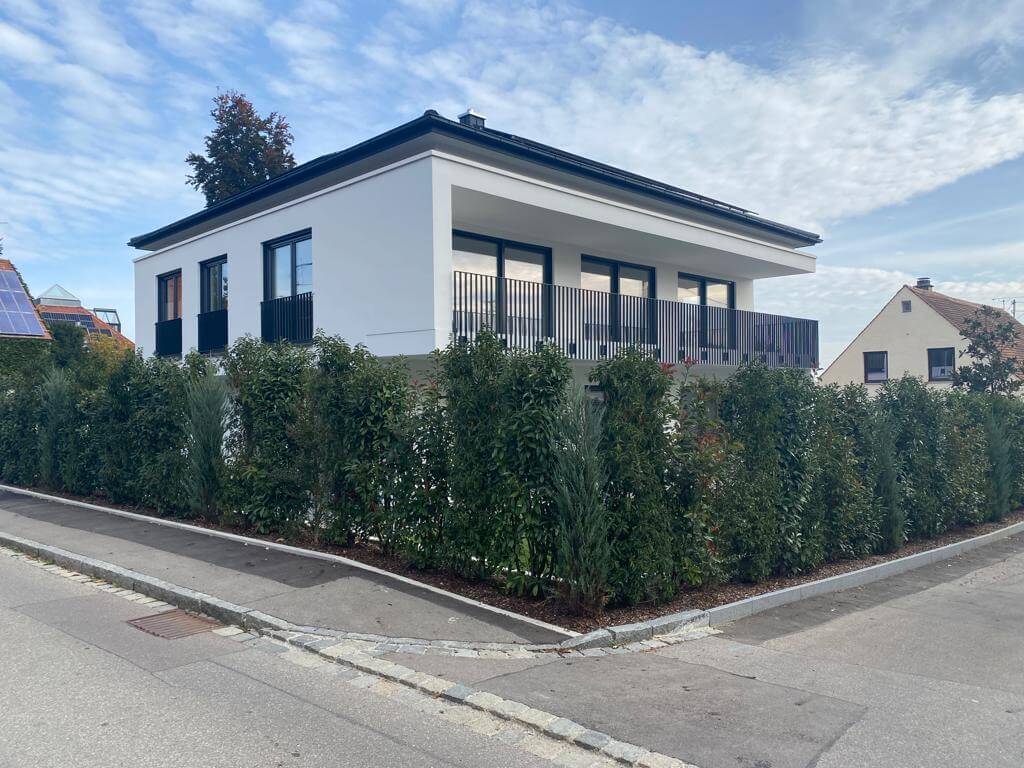 Albinger Kunststofffenster in zahlreichen Farben - hier Neubau