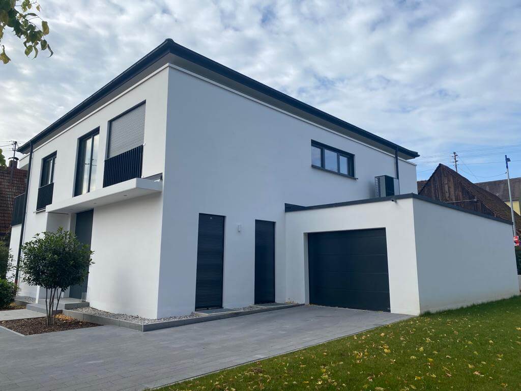 Albinger Fenster in Privathäusern