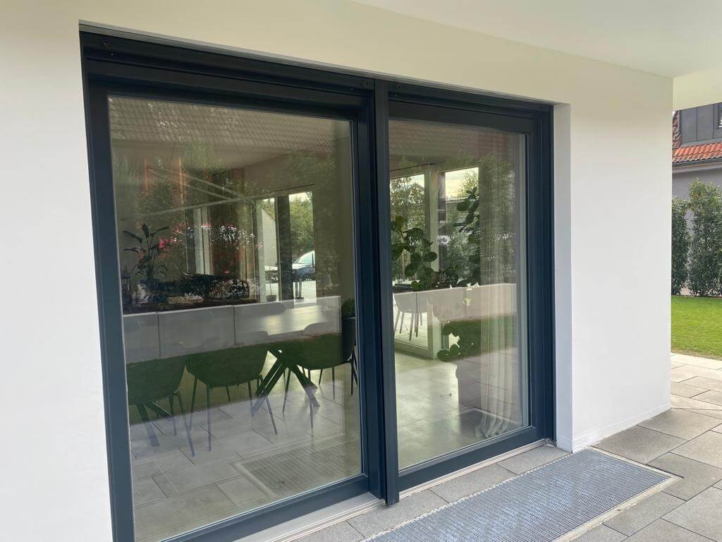 Parallelschibetüren und Kiebschiebetüren von Albinger