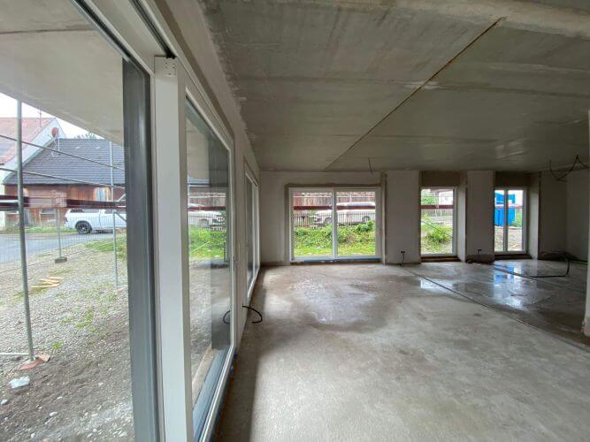 Neue Fenster und Türen für Neu- und Altbauten