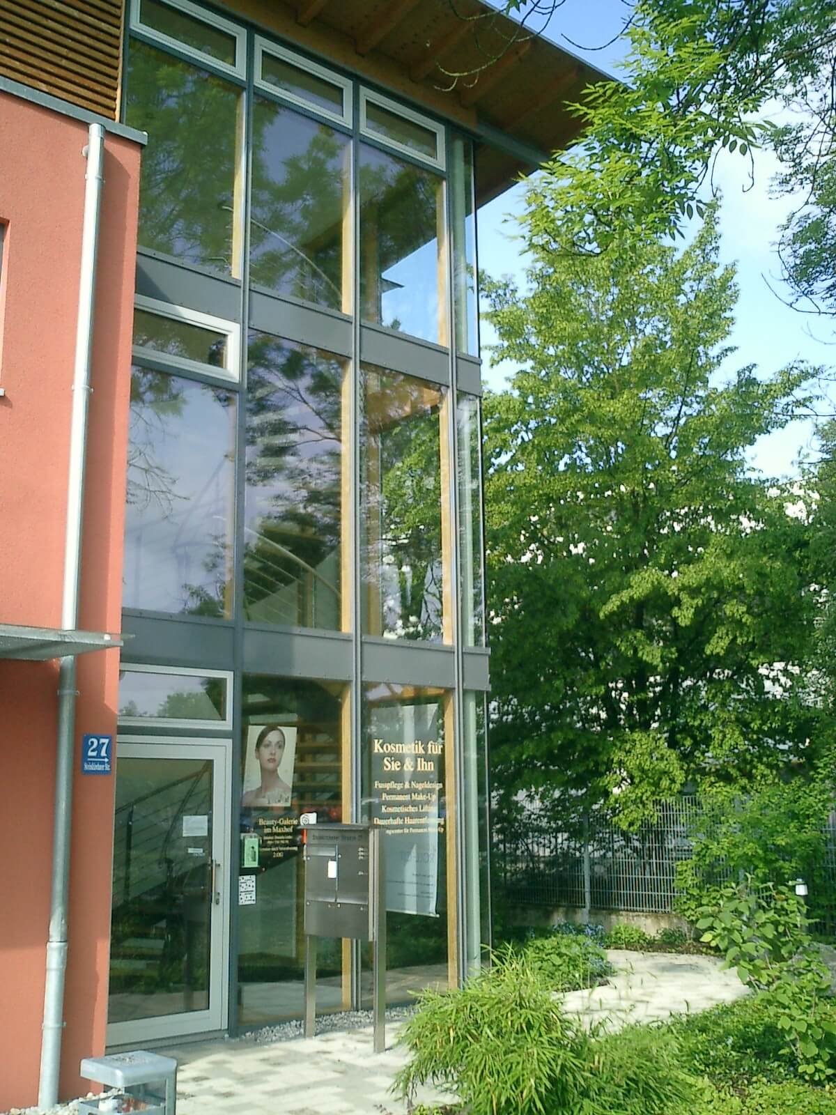 Fenster für Wohnanlage und Gewerbe von Albinger aus Welden